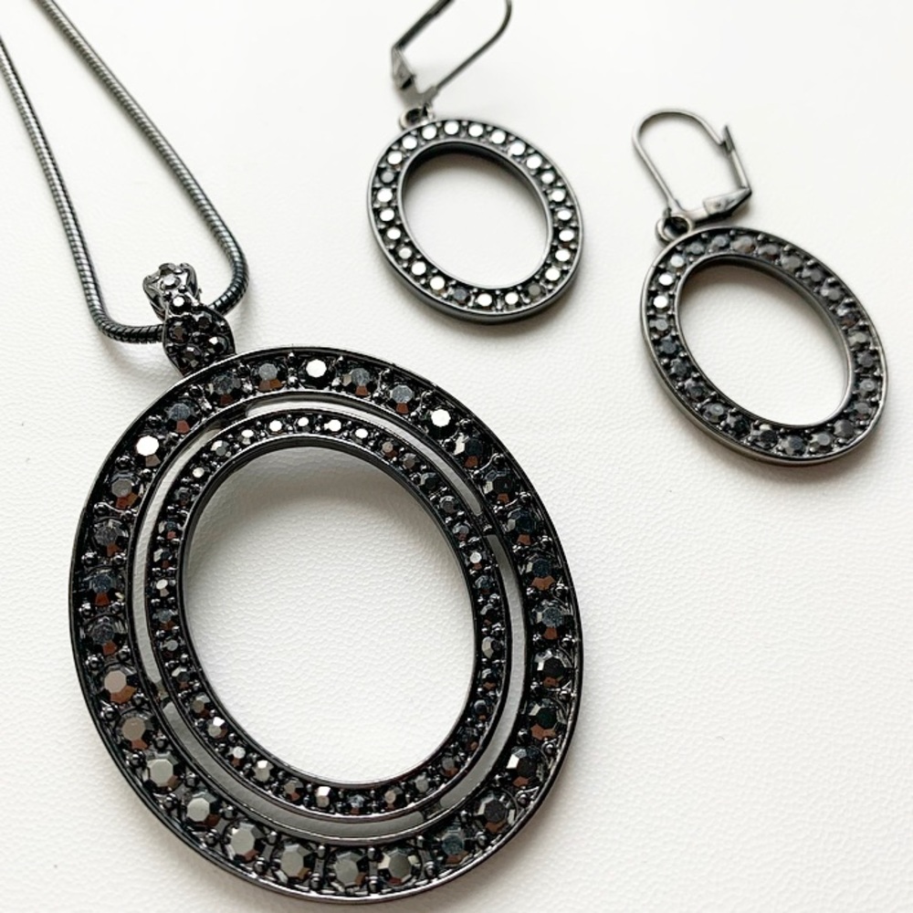 ✨Set✨Premier Designs Ovation Necklace & Earrings